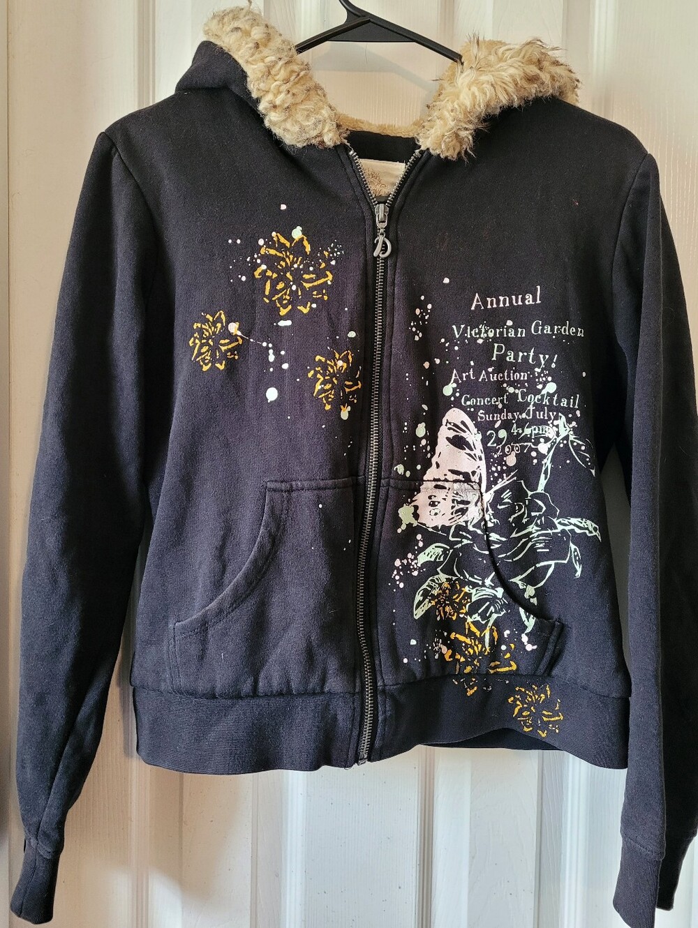Y2K Faux Fur Trim Black Hoodie With Butterfly Print